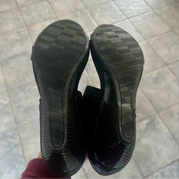 Ann Klein Sport, Cailina black wedge sandals. - Picture 7 of 7